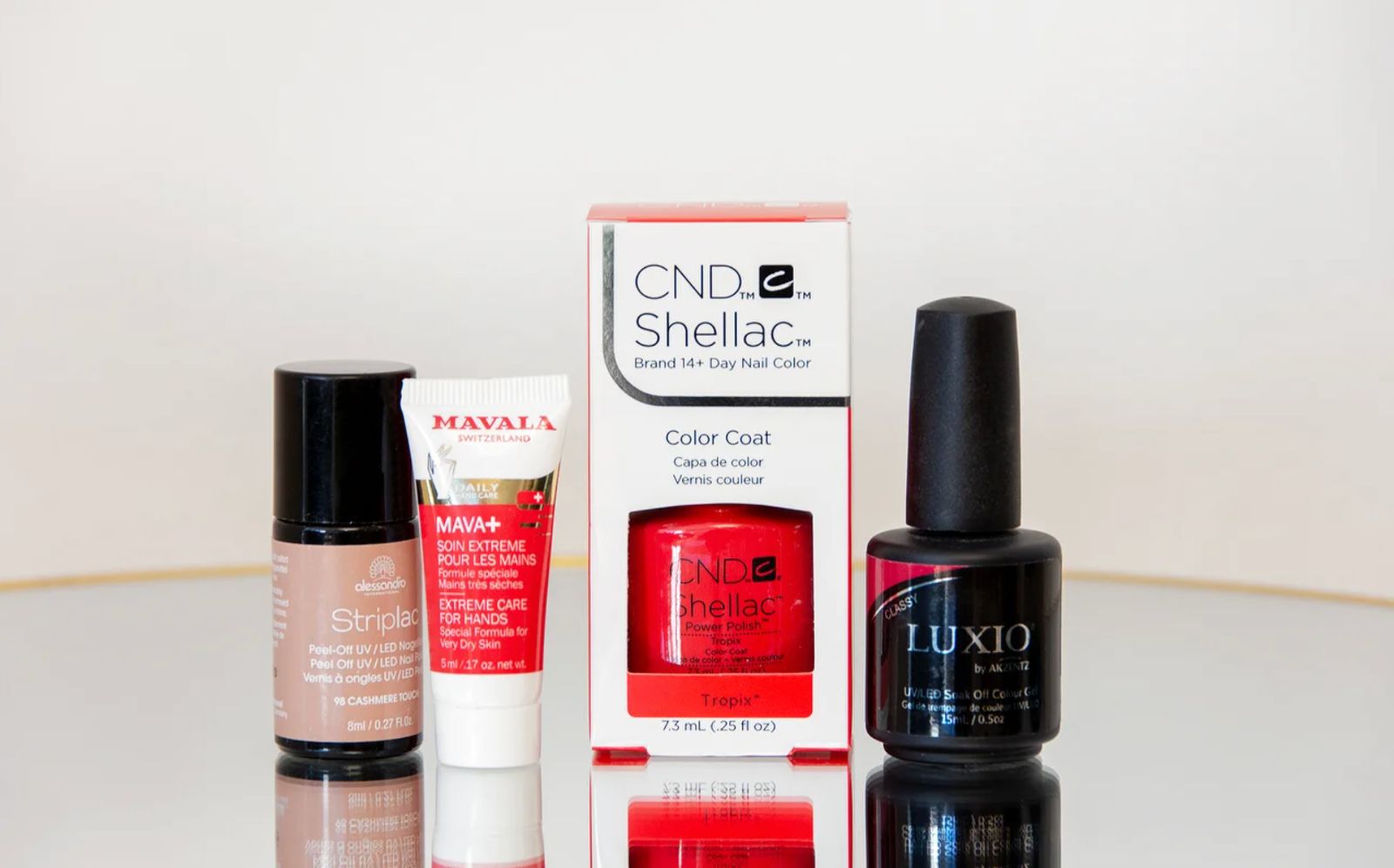 Nagellacke und Handpflege im Studio